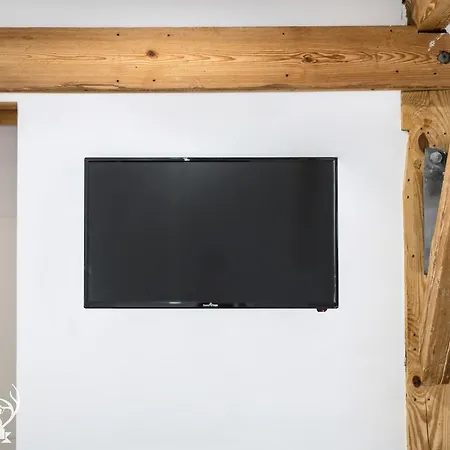 Hotelowe Nad Jeziorem Jelen Hostel Bytów