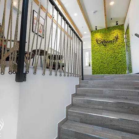 Hotelowe Nad Jeziorem Jelen Hostel Bytów