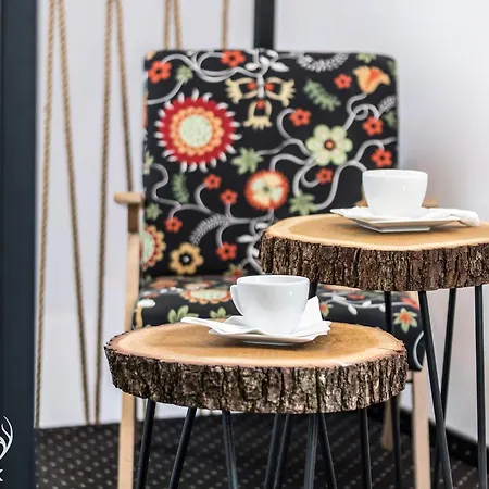 Hotelowe Nad Jeziorem Jelen Битов