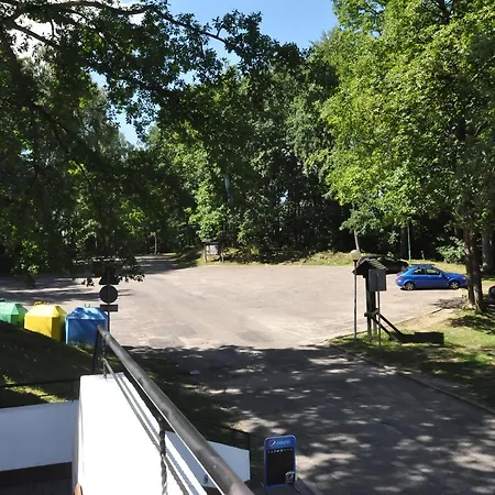 Hotelowe Nad Jeziorem Jelen