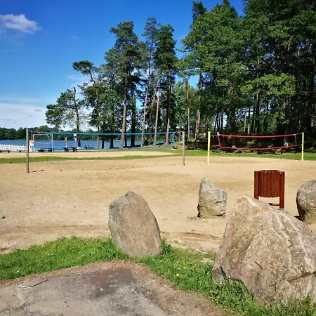 Hostel Hotelowe Nad Jeziorem Jelen Bytow (Pomerania)