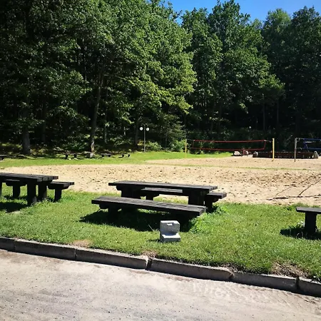 Hotelowe Nad Jeziorem Jelen *