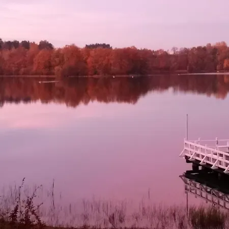 Hotelowe Nad Jeziorem Jelen