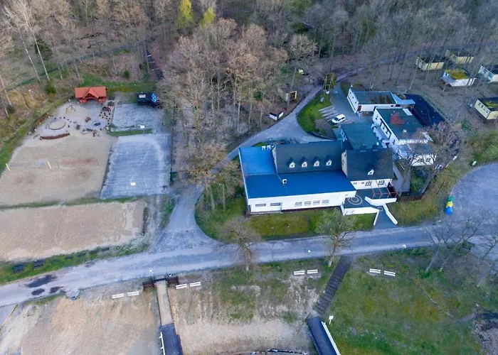 Hotelowe Nad Jeziorem Jelen Bytów