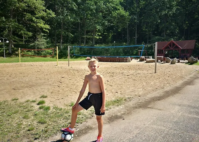 Hotelowe Nad Jeziorem Jelen Hostel Bytów