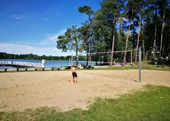 Hostel Hotelowe Nad Jeziorem Jelen *