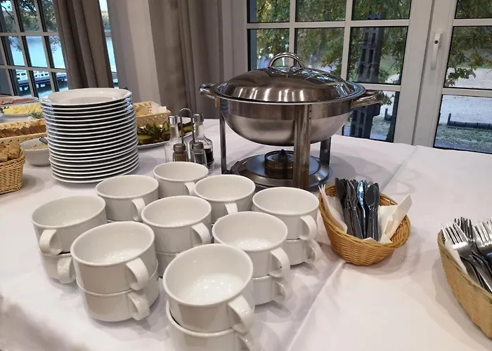 Hotelowe Nad Jeziorem Jelen Bytów