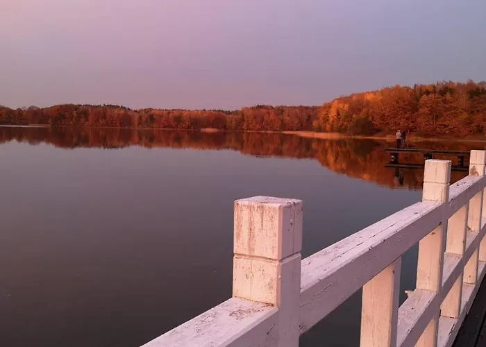 Hostel Hotelowe Nad Jeziorem Jelen Bytów